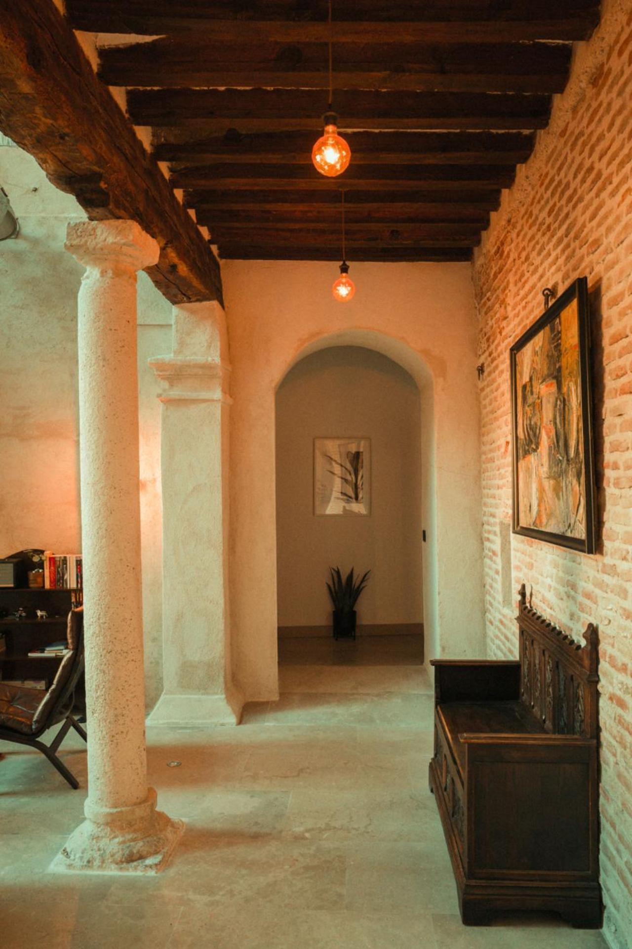 Casa De Los Mendoza - Casa Solariega En El Casco Historico Alcalá de Henares Kültér fotó